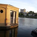 Different Holidays Saumur