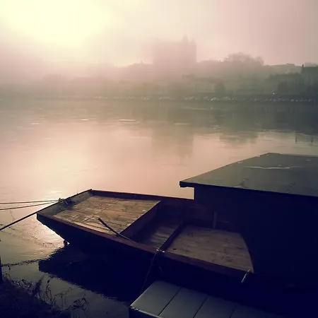 Different Holidays Saumur
