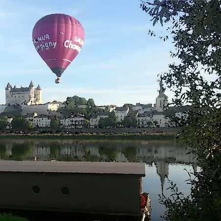 Different Holidays Saumur
