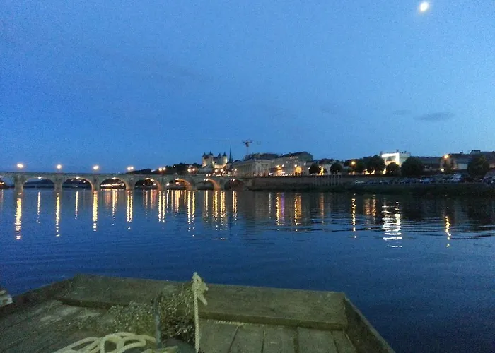 Different Holidays Saumur