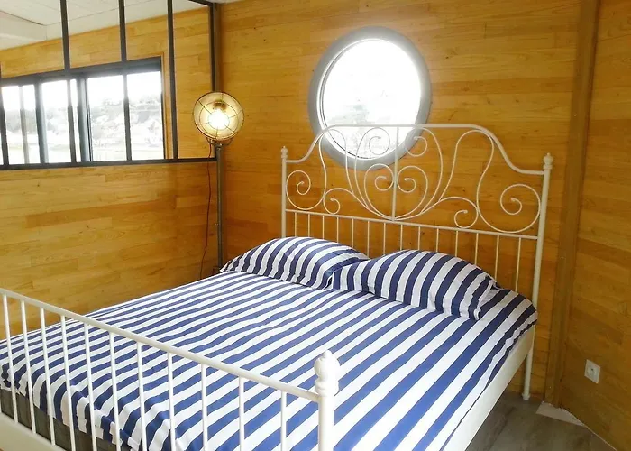 Hotel en barco Different Holidays Saumur