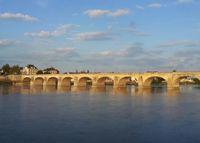 Different Holidays Botel